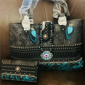 Trinity Ranch Black and blue Women's Bag, wallet with matching necklace set